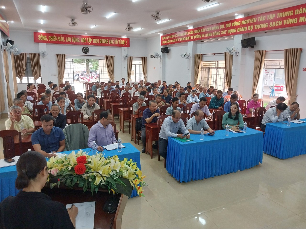 HỘI NGHỊ TIẾP XÚC CỬ TRI SAU KỲ HỌP LẦN THỨ 8 HĐND HUYỆN, HĐND THỊ TRẤN KHÓA IX – NHIỆM KỲ 2021 – 2026